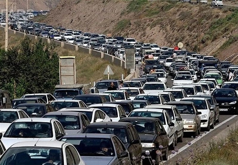 بارش باران در محورهای 5 استان/ ترافیک سنگین در ورودی‌های تهران
