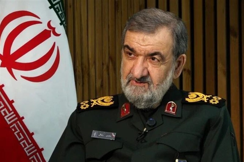 سرلشکر رضایی: آمریکا جلب اعتماد کند تا مذاکره کنیم