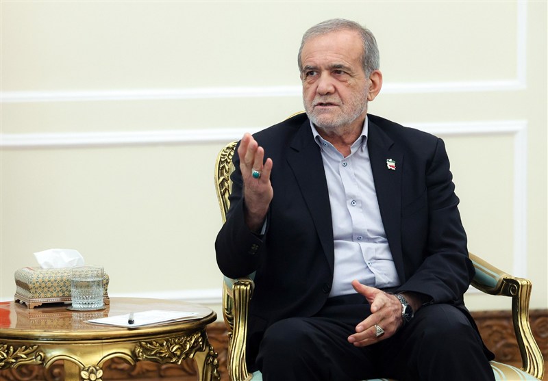پزشکیان: برابر هیچ تهدیدی عقب‌نشینی نمی‌کنیم