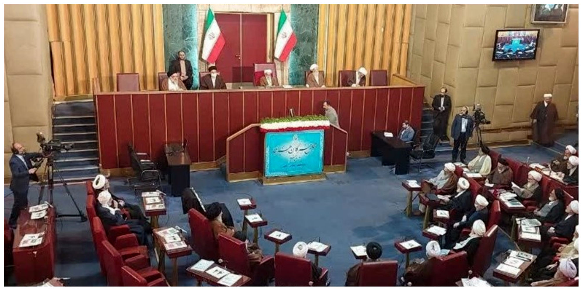 خبرگان رهبری: تیم مذاکره‌کننده گوش به فرمان ولی فقیه است