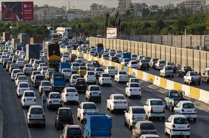 ترافیک سنگین در محورهای ورودی تهران