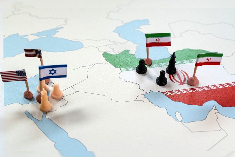 نقشه امارات و اسرائیل برای آغاز جنگ جدید علیه ایران | دلفی: نگران ایرانِ قوی هستند | چین در موضوع هسته‌ای با ما نیست