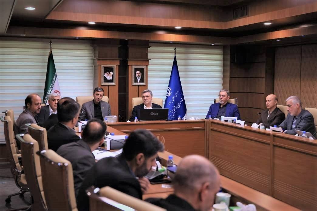 سازماندهی و خدمت رسانی به مجروحان جنگ به خوبی انجام شد/ افزایش قیمت دارو منحصر به کشور ما نیست