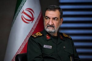 سرلشکر رضایی خطاب به آمریکا: برای تکرار شکست‌های باستانی از ایران آماده باشید