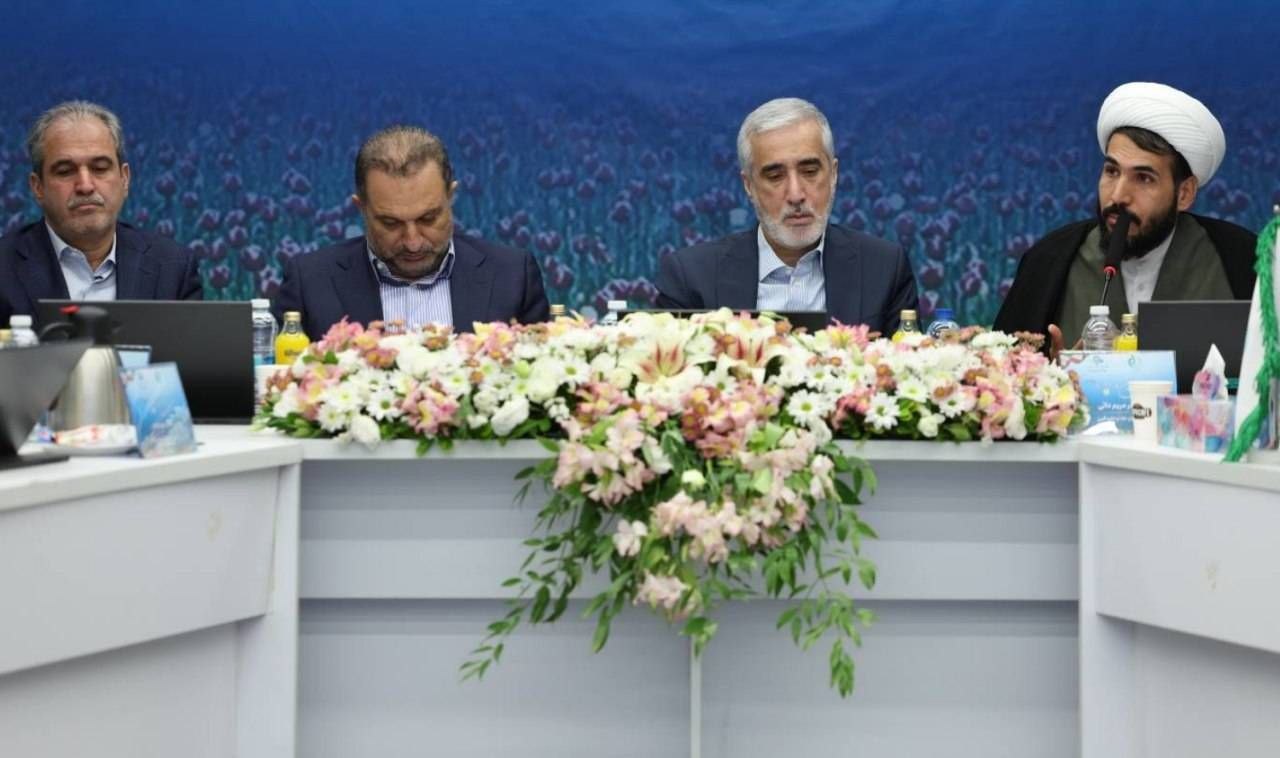 معاون وزیر و رئیس سازمان غذا و دارو: تجویزهای غیرمنطقی دارو از پوشش بیمه خارج می‌شوند/ برخورد با تجویزهای خارج از پروتکل‌های علمی