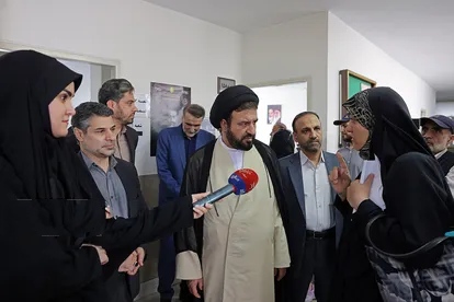 بازدید رئیس مرکز حل اختلاف قوه قضاییه از مجتمع قضایی شماره ۴ و ۸ ویژه شورا‌های حل اختلاف