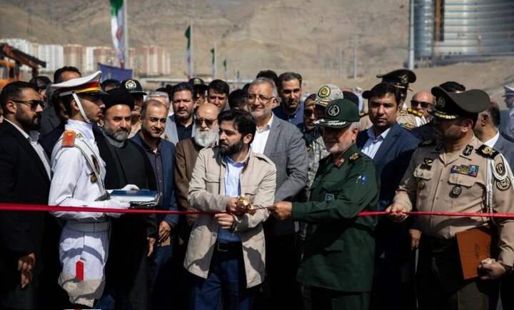از میدان رزم تا میدان عمران/ روایتی از افتتاح پروژه‌ بزرگراه شهید سپهبد موسوی
