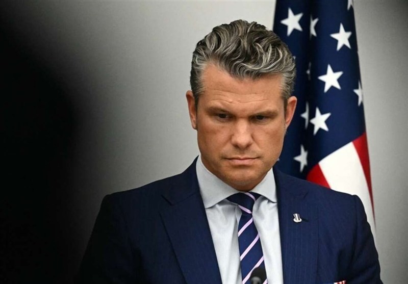 ادعای وزیر جنگ آمریکا: آتش‌بس با ایران در حال اجراست